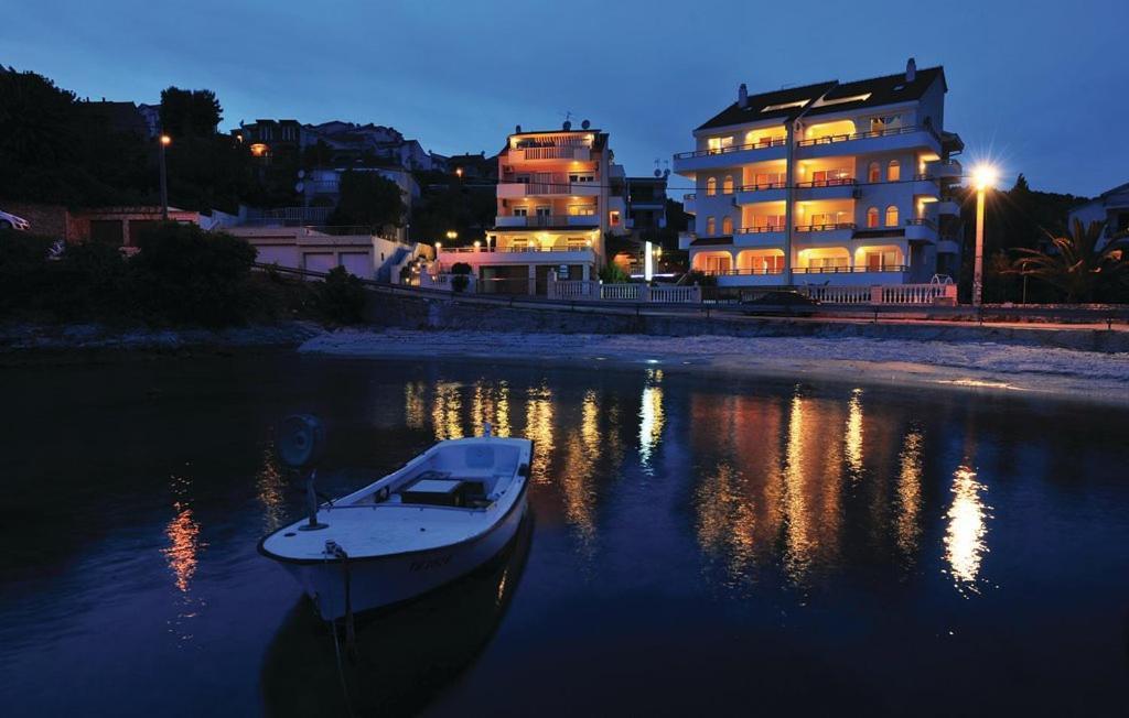 Sea View Apartments Sirena Okrug Gornji Luaran gambar