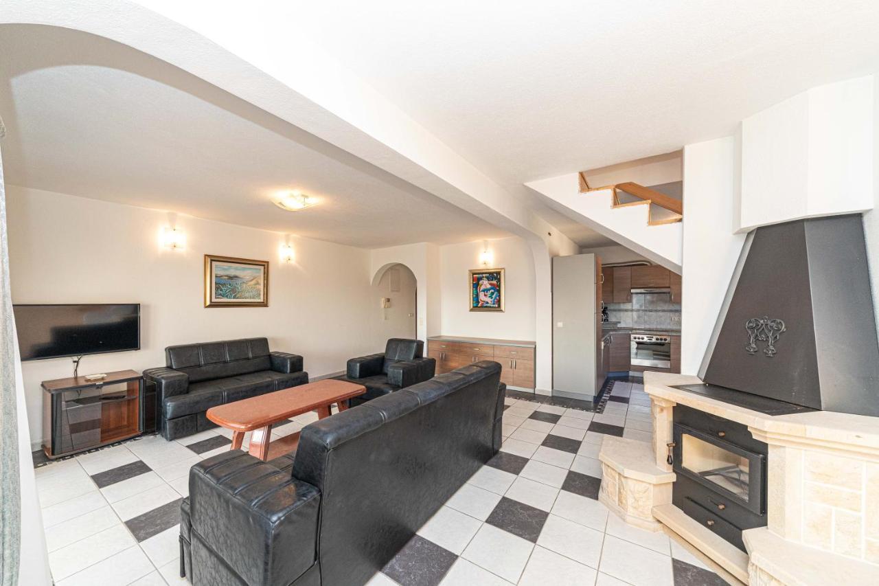 Sea View Apartments Sirena Okrug Gornji Luaran gambar