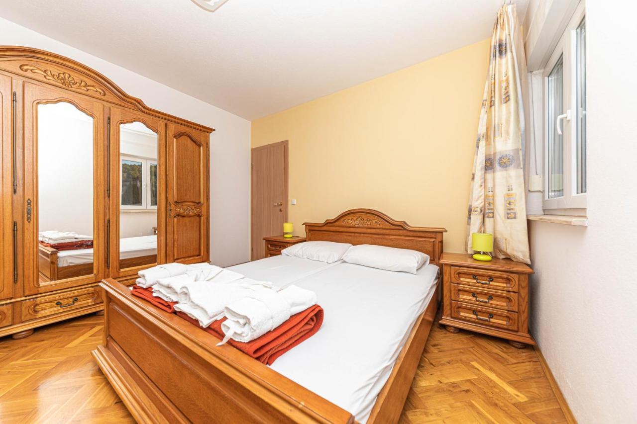 Sea View Apartments Sirena Okrug Gornji Luaran gambar